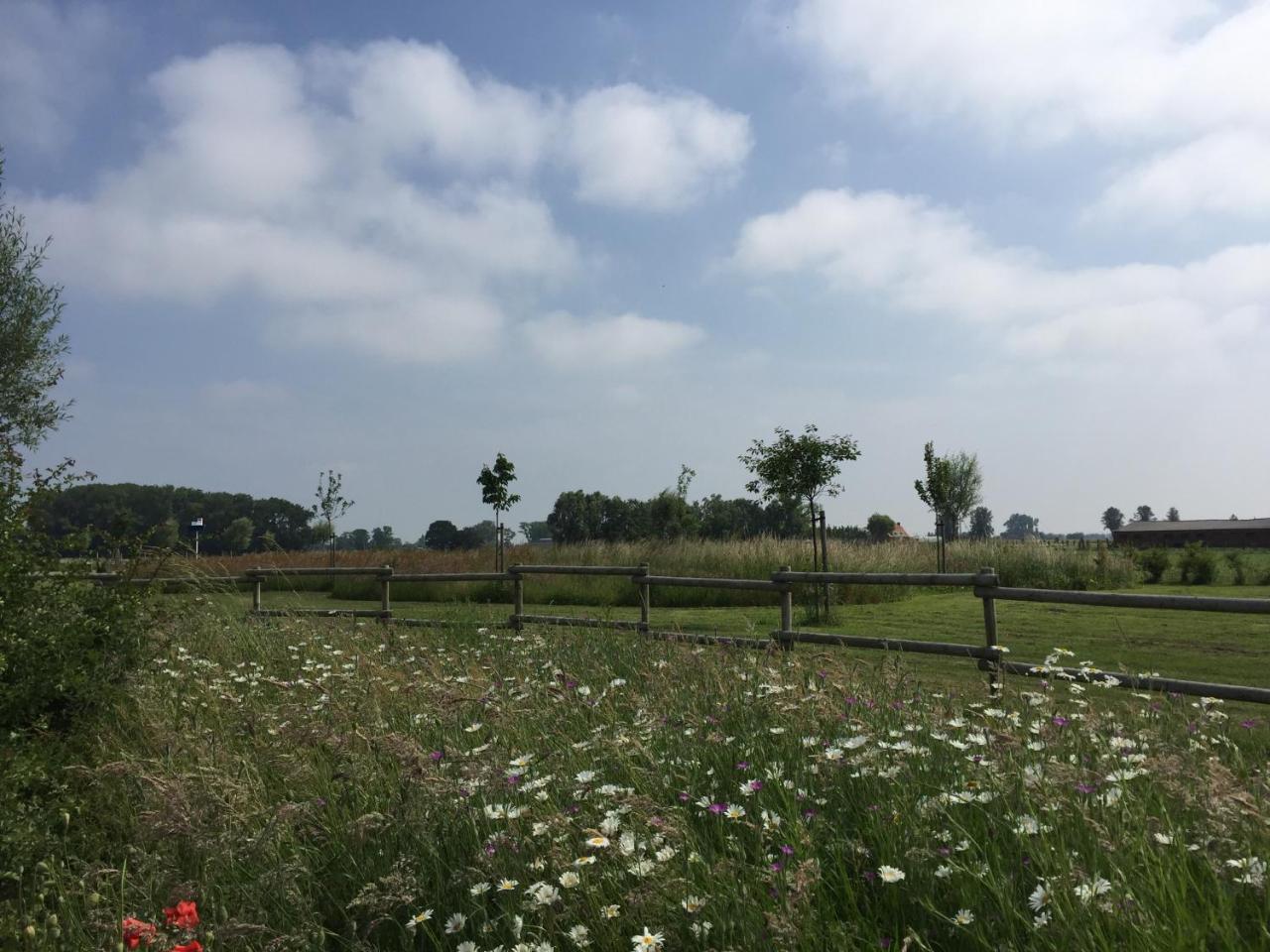 Vakantiehuis Loft Andre Leke Luaran gambar